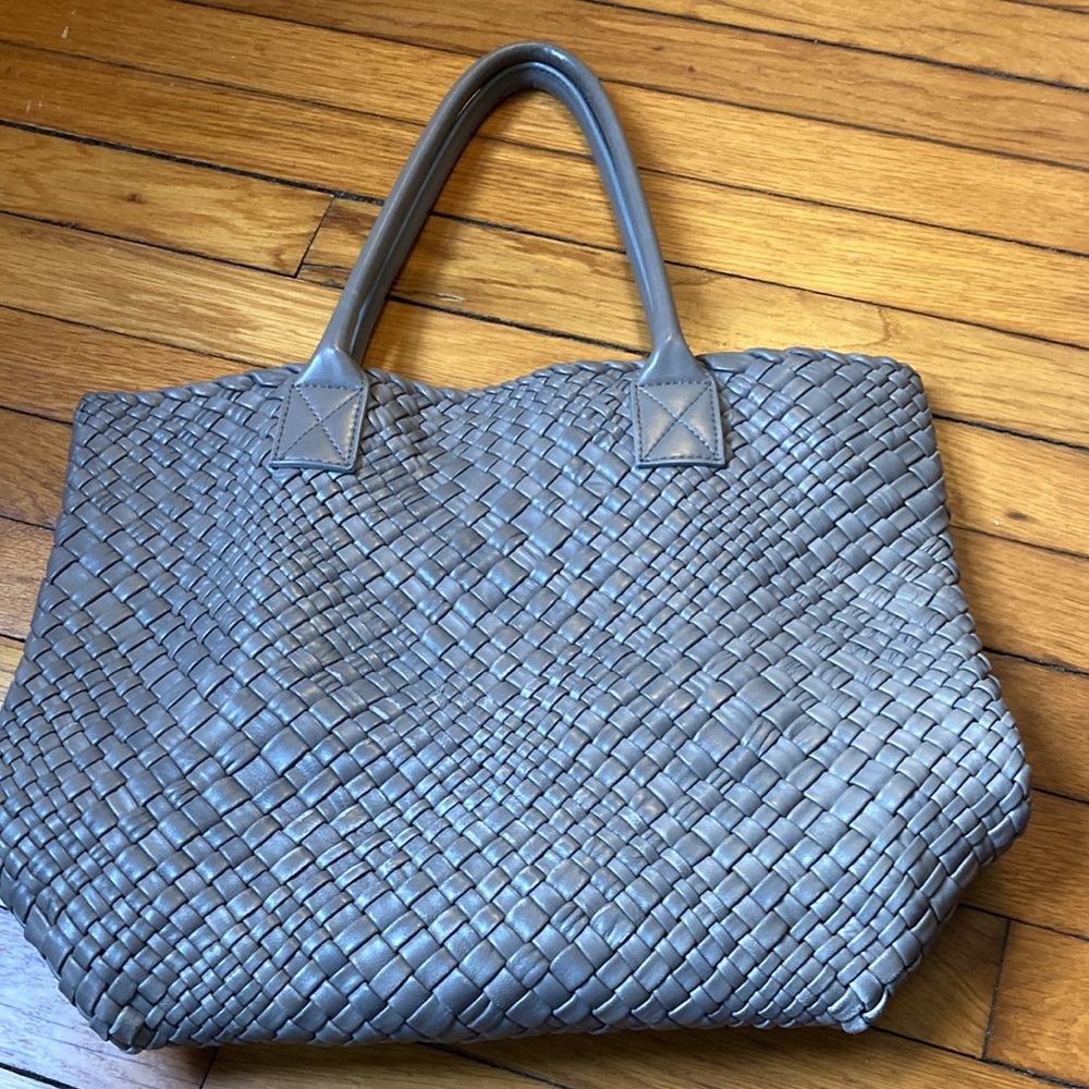 Elegant Gray Woven Tote Bag